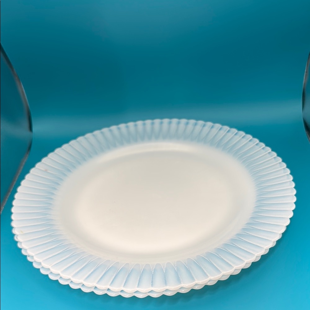 MACBETH-EVANS Petalware Monax Plates Circa 1930-1950 Set Of 2 Mid-century 9.25”